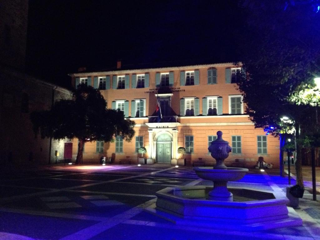 Hotel Le Flore Frejus Luaran gambar